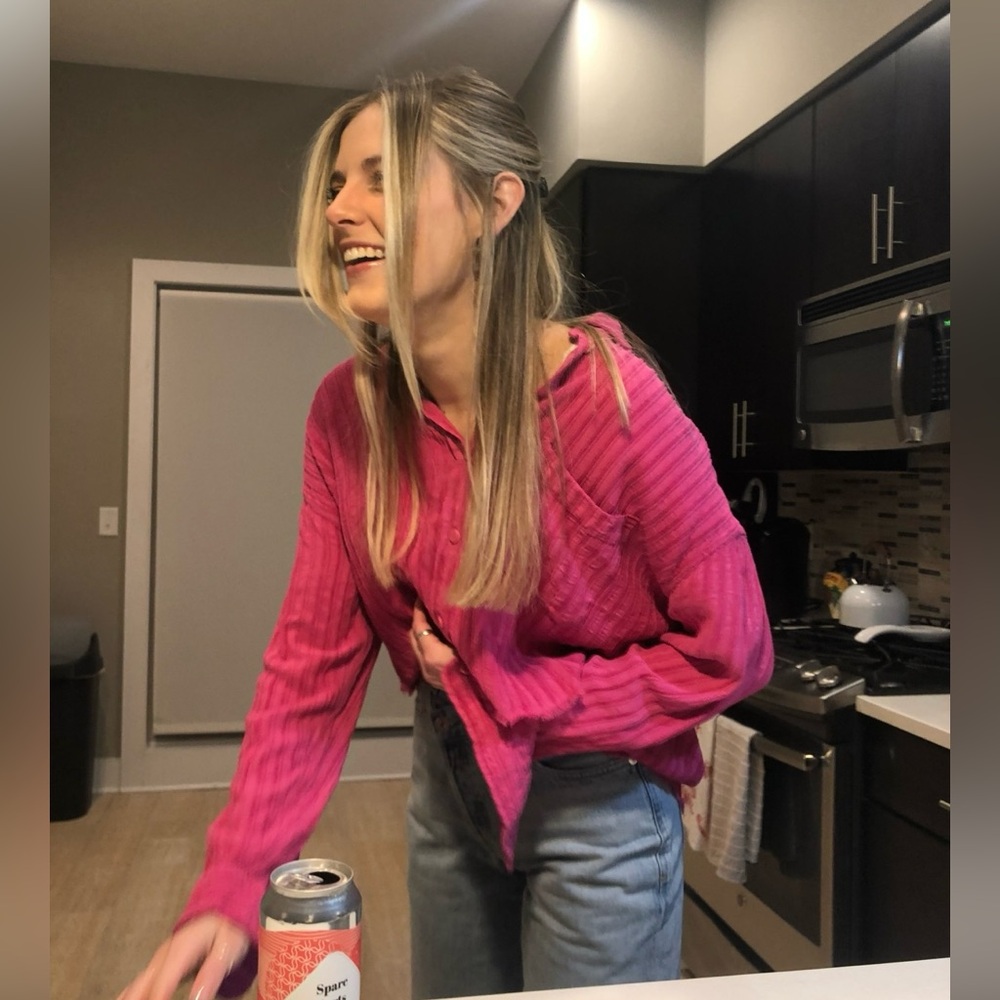 Uo Ribbed Cropped Button Down Top - image 2